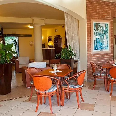 Hotel Parco Delle Cale 3*