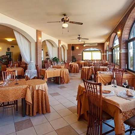 Parco Delle Cale Hotel 3*